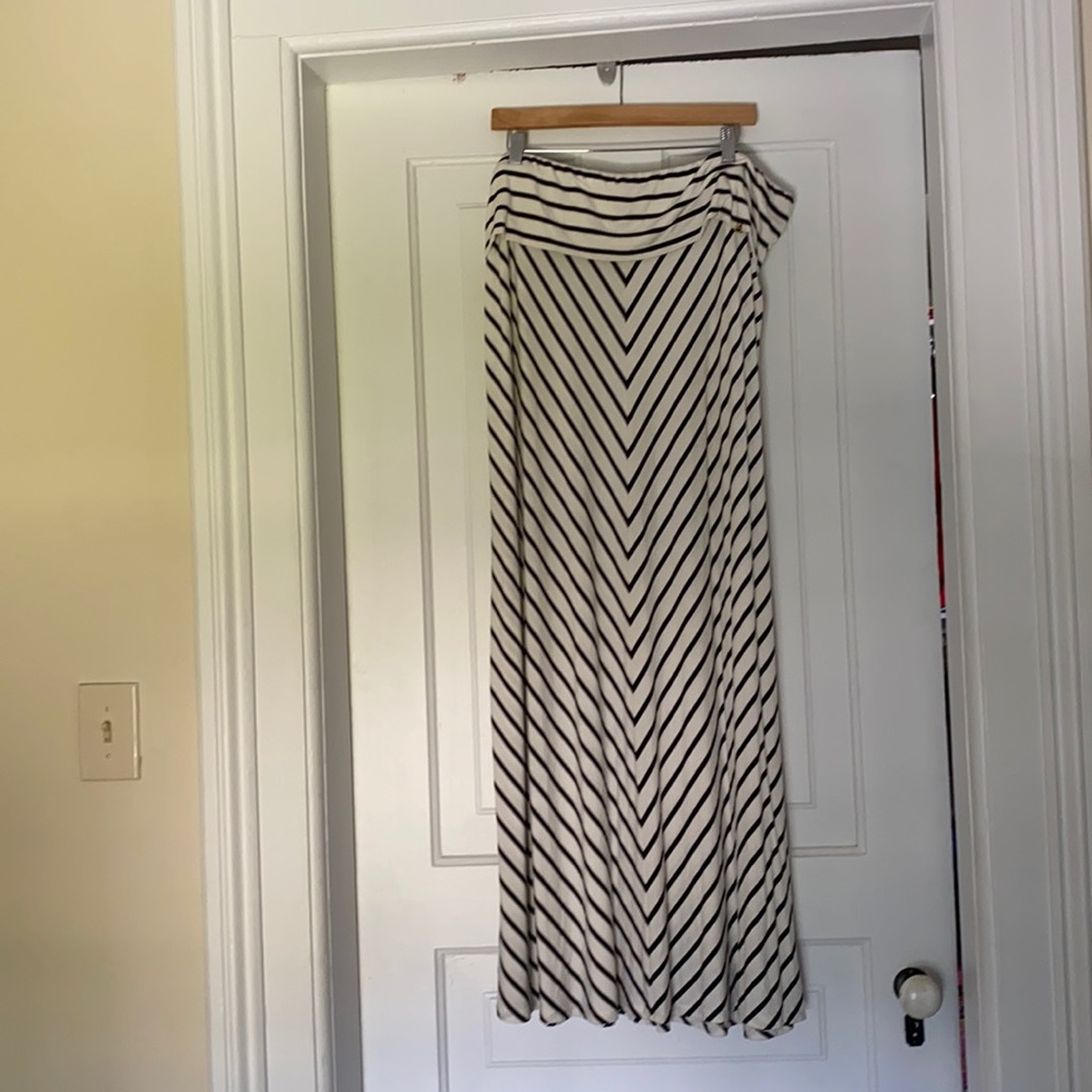 2x Calvin Klein Maxi Skirt